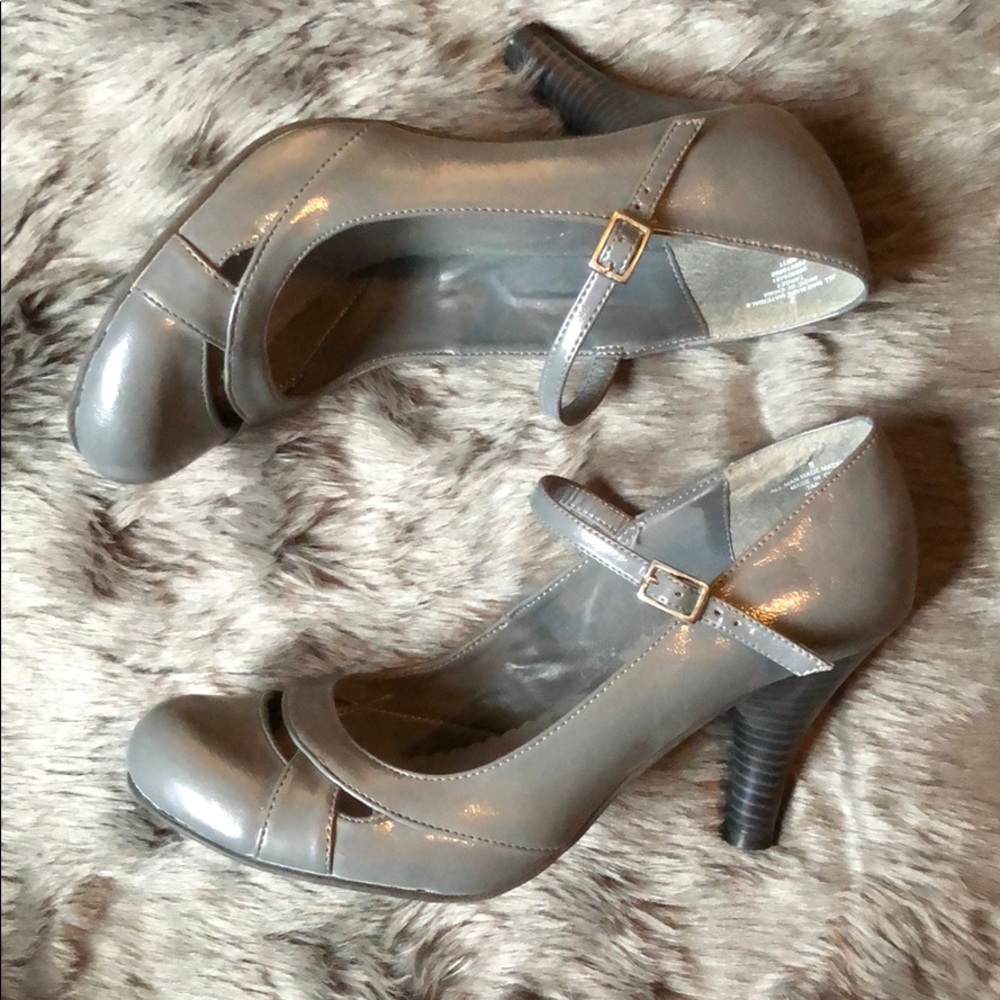 Adorable Xhiliration Mary Janes